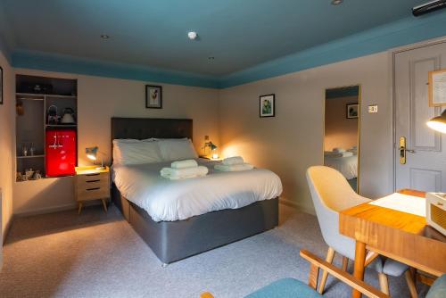 The Georgian Townhouse - image 4