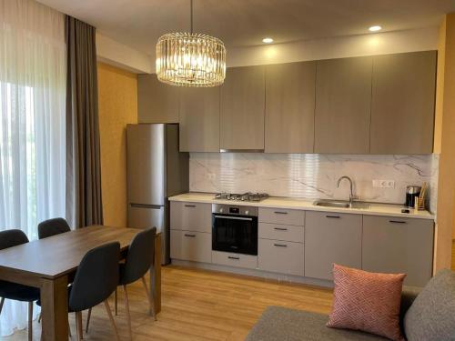 Apartment Blox By Hilton Suites - Tbilisi City