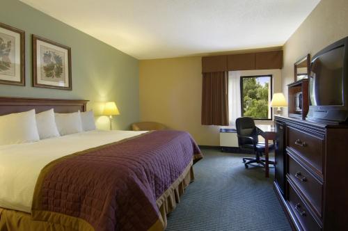 Bay Mountain Inn Cherokee Smoky Mountains in Cherokee, USA