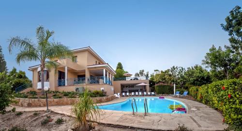 Zeus Sublime Villa by Coral Sun Villas with HEATED POOL Peyia