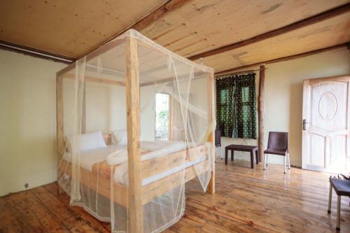 lake mwamba lodge in Kasunganyanja