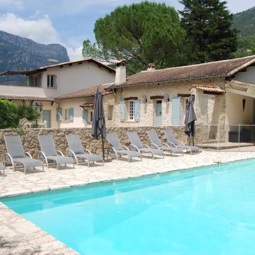 8 Bedroom Villa with Pool and River by Riviera Secrets