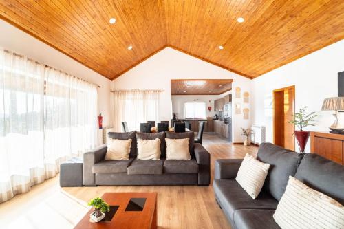 ห้องส่วนกลางสำหรับนั่งเล่น/ดูทีวี, Assento do Cávado by House and People (Assento do Cavado by House and People) in วัลโดเซนเด