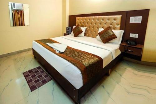  Hotel Runway in New Delhi