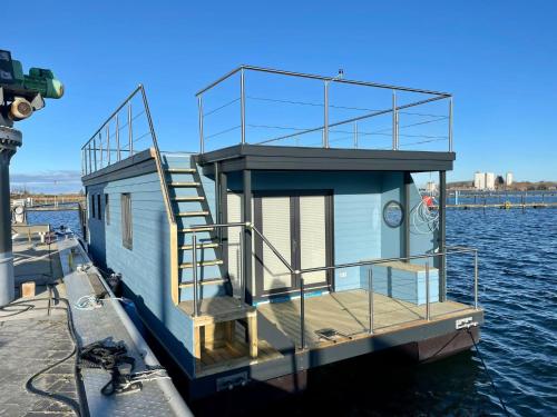 LILLEMOR-Stern-Hausboot