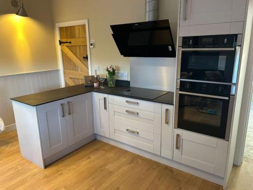 A family and dog friendly haven, The Hayloft. in Sweffling