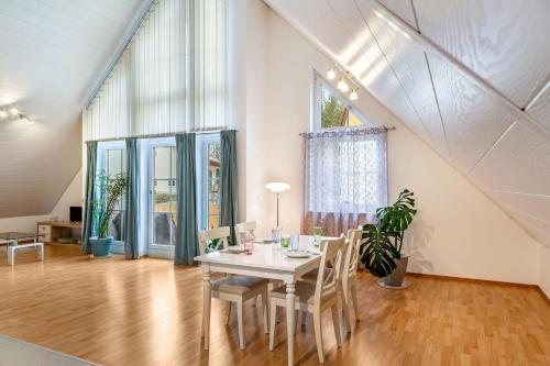 Ferienwohnung am Schlossberg - Apartment - Odelzhausen