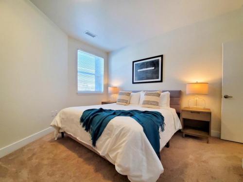 Landing Modern Apartment with Amazing Amenities ID2121X26 in Denver, USA