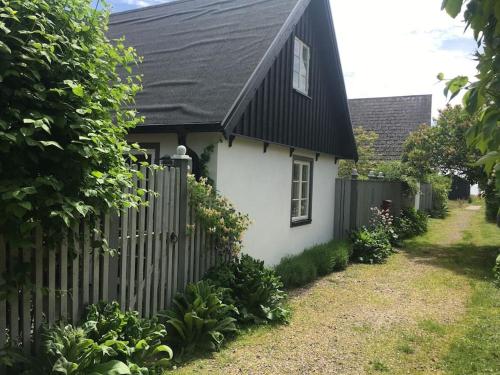 Huset i gränden - granne med havet