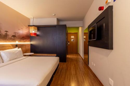 532286055 Hotel Cassino Tower Curitiba Aeroporto By Nacional Inn