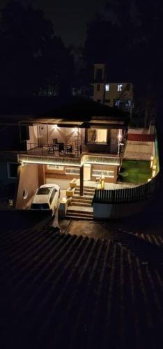 Sun and shine by VG in Lonavala