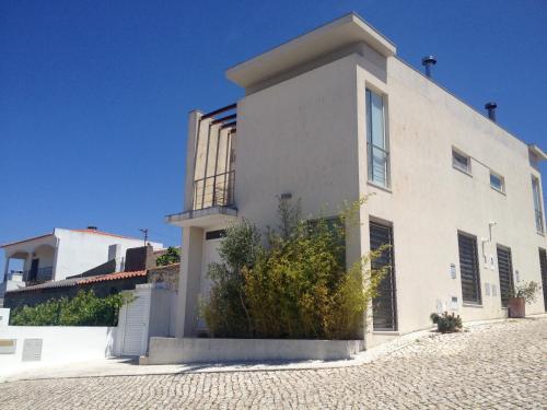  Bird House, Pension in Sesimbra