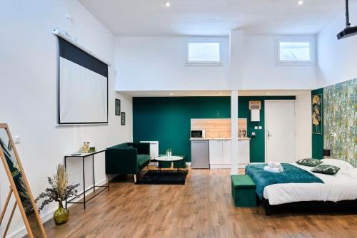 NG Prestige - Nain I Suite Spa Privatif Premium I Jacuzzi - Sauna - Netflix - Projecteur 5