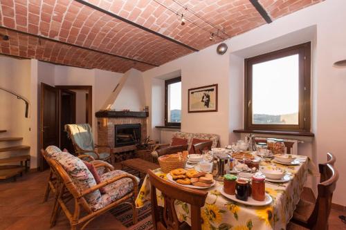  Private Estate Among the Vineyards of Alba - Italy in Trezzo Tinella
