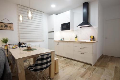 Trauko Flat Parking 12 euros x day EBI01313, Bilbao (Foto 6)