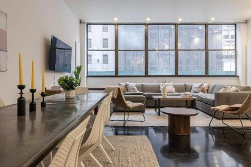 Waverly Lane by Rove Travel 3 BR Chelsea Apt in New York, USA