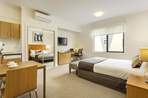 Quest Frankston Set in a prime location of Melbourne, Quest Frankston puts everything the city has to offer just outside your doorstep. Featuring a satisfying list of amenities, guests will find their stay at the pro