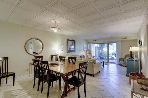 Facilities, Bluff Villas 1681 in South Beach