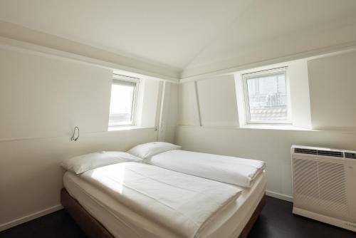 Walhalla Guest House - image 10