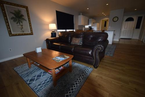 Grant's Condo in The Greens