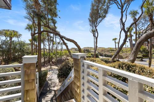 4409 Windswept Oceanside Villa