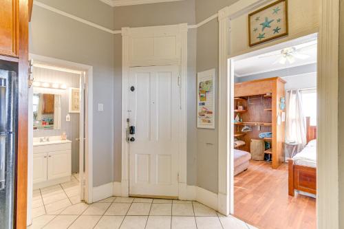 Coastal Galveston Studio about 1 Mi to Beach! near Vasútmúzeum