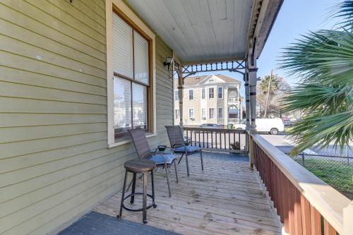 Coastal Galveston Studio about 1 Mi to Beach! near Vasútmúzeum