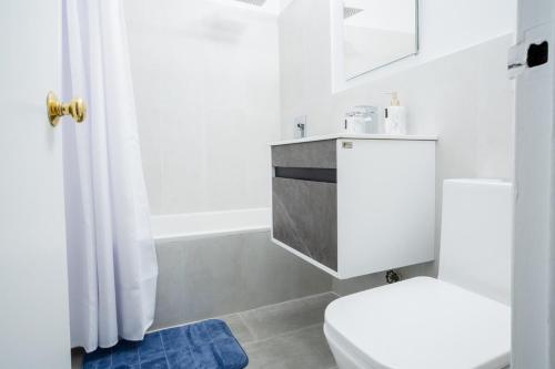 Apartment image 6
