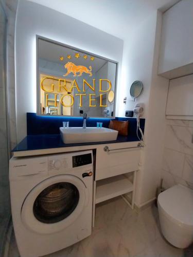 532357601 GRAND HOTEL ☆ ORBI CITY