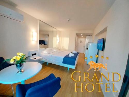 532357604 GRAND HOTEL ☆ ORBI CITY