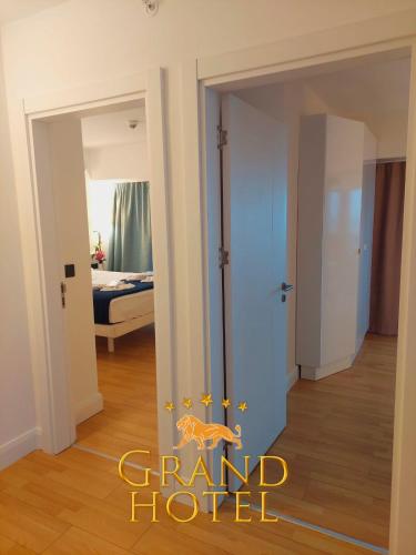 532357606 GRAND HOTEL ☆ ORBI CITY