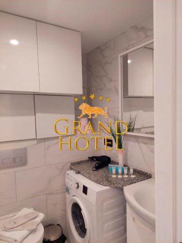 532357668 GRAND HOTEL ☆ ORBI CITY