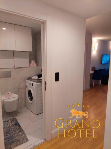532357797 GRAND HOTEL ☆ ORBI CITY