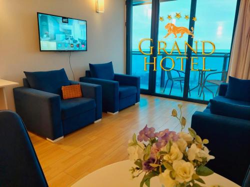 532358113 GRAND HOTEL ☆ ORBI CITY