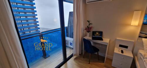 532358814 GRAND HOTEL ☆ ORBI CITY