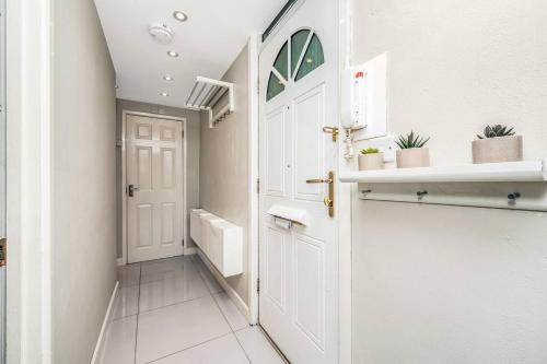 Pass the Keys Whitechapel Central Apartment - image 10