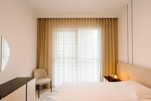 Luxurious Waterfront 1BR with Stunning Sea Views - 15AB02, Dubái (foto 10)