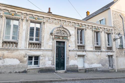 外部景觀, Appartement historique cœur de ville, chic et cosy in 朗布依埃