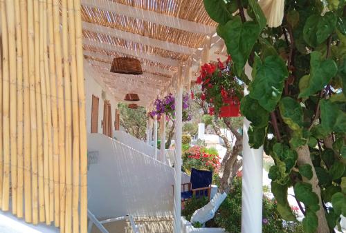 Errika's Sweet Home BnB Milos