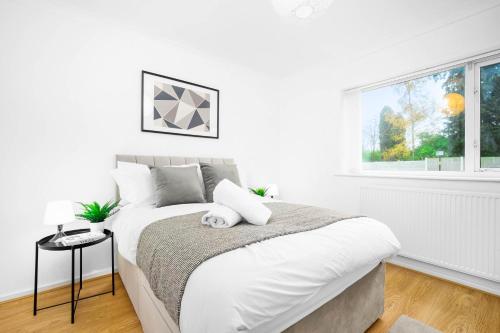 Large 4 Bedroom Bungalow - Parking - Sutton Coldfield - Top Rated - 75C, Birmingham (zdjęcie 10)