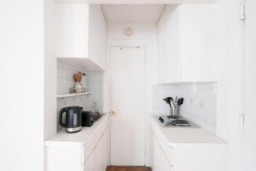 Apartment image 10