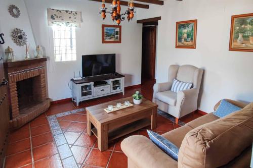 Villa La Canada - Tap to explore photos