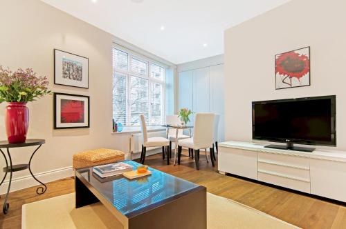 White Hill House 1 - image 13