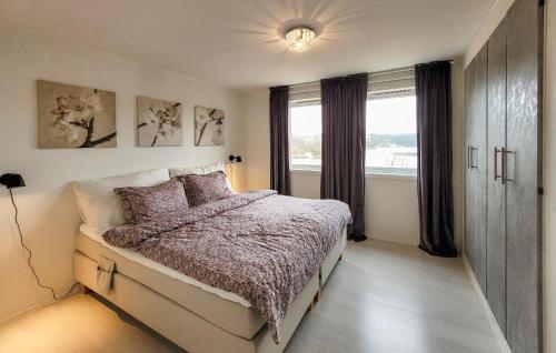 Awesome Apartment In Sveio With Wifi in Sveio