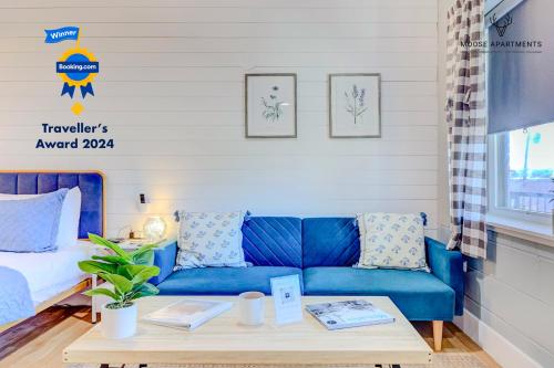The Moose #8 - Modern Luxe Loft with King Bed & Free Parking & Wifi in Memphis, USA
