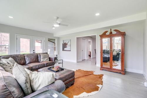 Remodeled Home with Yard about 5 Mi to Downtown Austin! in Austin, USA
