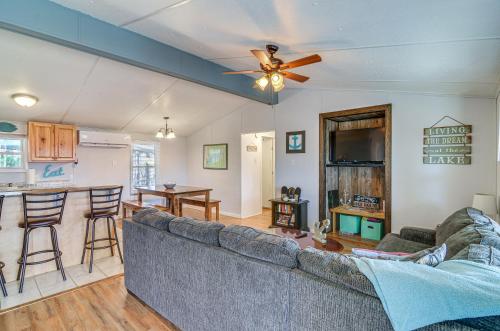 Monticello Home w/ Deck & Fire Pit < 1 Mi to Water