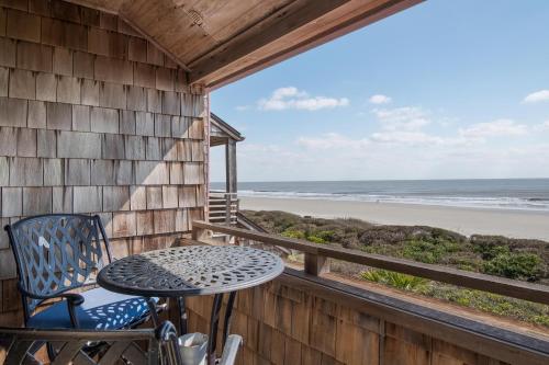 4308 Windswept Oceanfront Villa