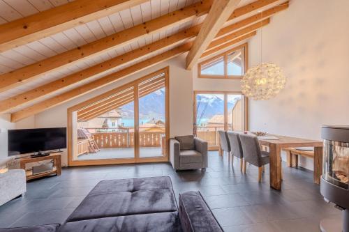 Chalet Apartments Iseltwald