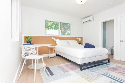 Newly Renovated Stylish Studio In El Portal #2 in Miami, USA